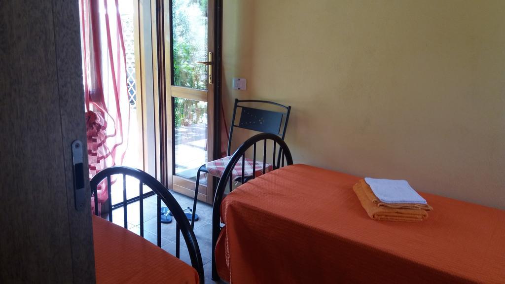 Sumindulau Acomodação com café da manhã Torre delle Stelle Exterior foto